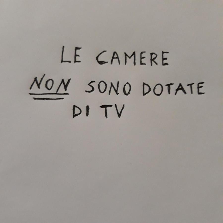 La Corte Delle Rose B&B Прая-а-Маре Экстерьер фото