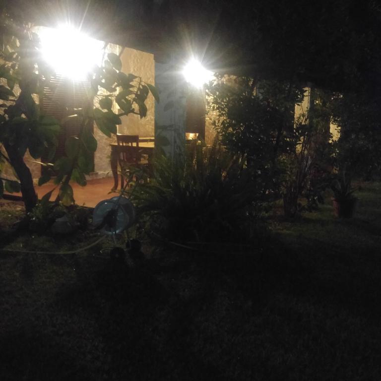 La Corte Delle Rose B&B Прая-а-Маре Экстерьер фото
