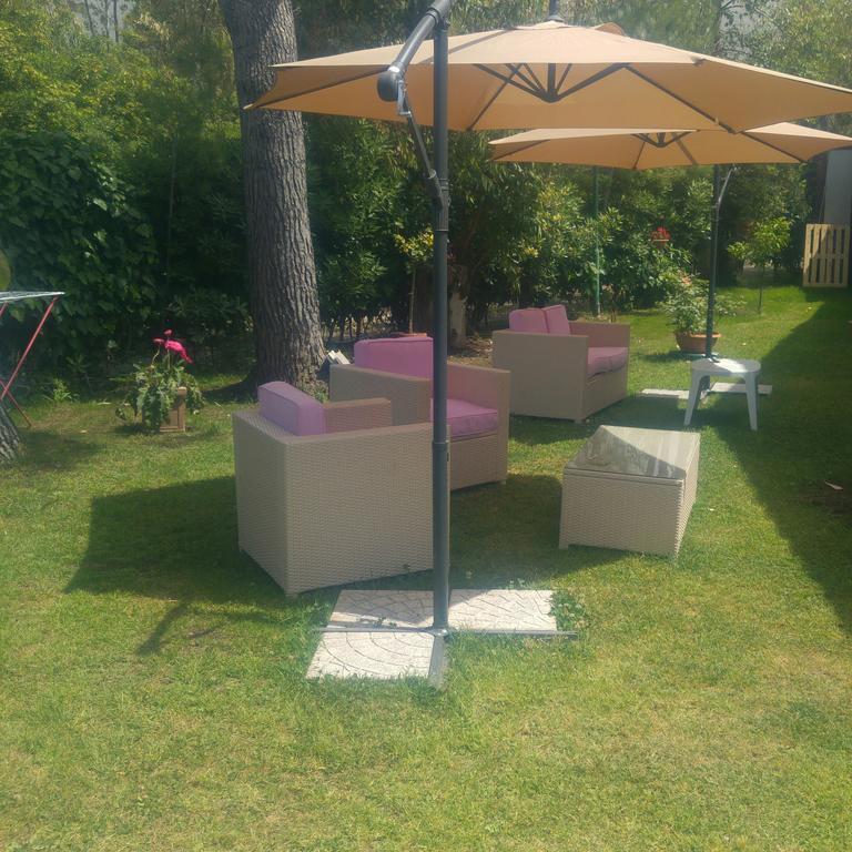 La Corte Delle Rose B&B Прая-а-Маре Экстерьер фото